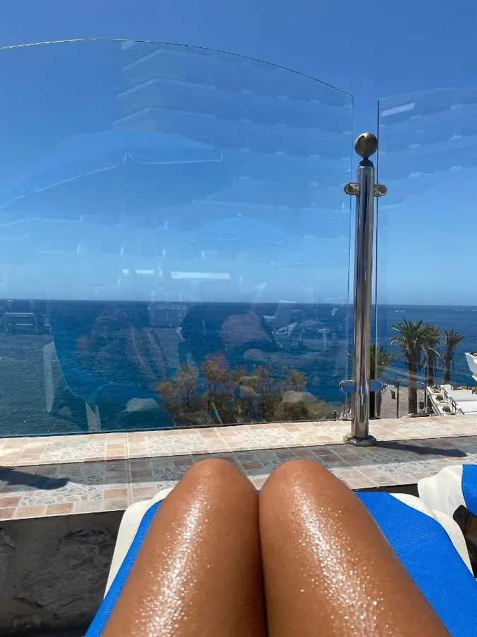 Primera Linea De Mar ! Fantastico Apartamento Spain